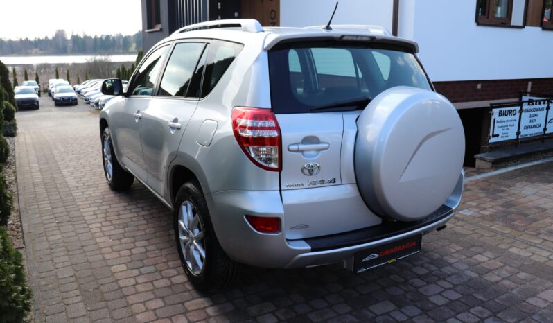 TOYOTA RAV4 2.0 BENZYNA full