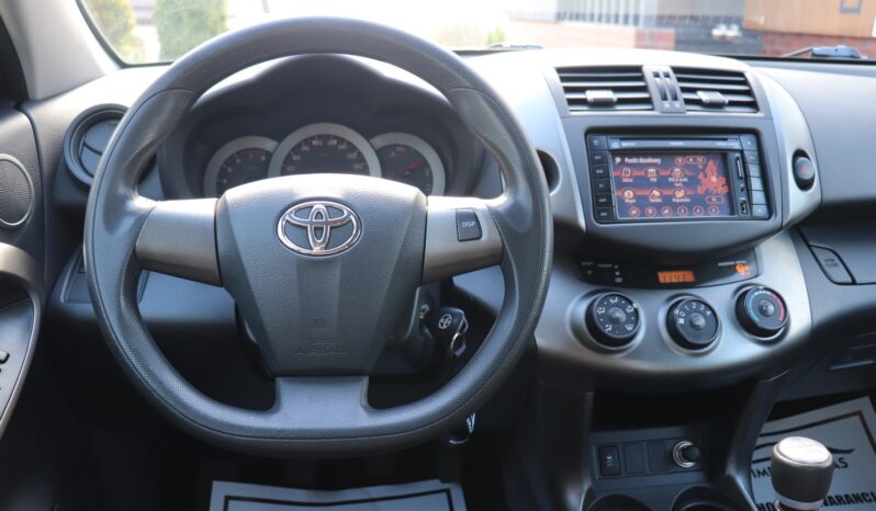 TOYOTA RAV4 2.0 BENZYNA full