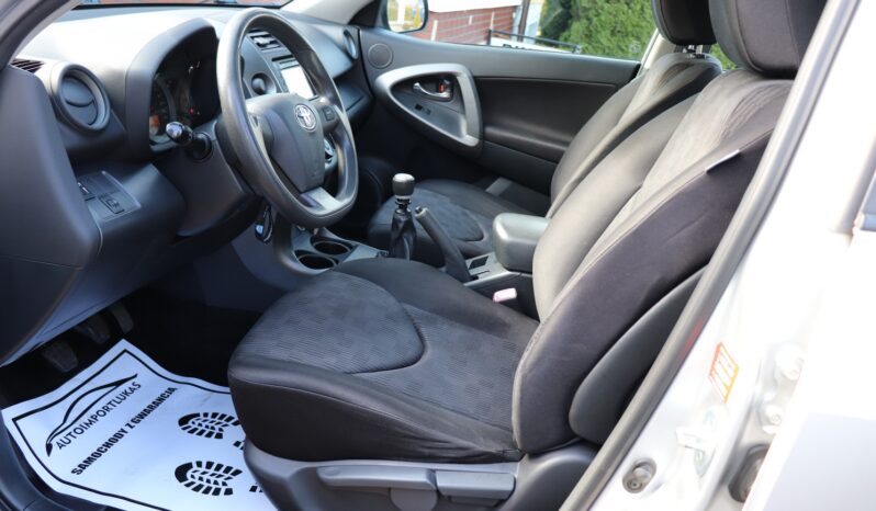 TOYOTA RAV4 2.0 BENZYNA full