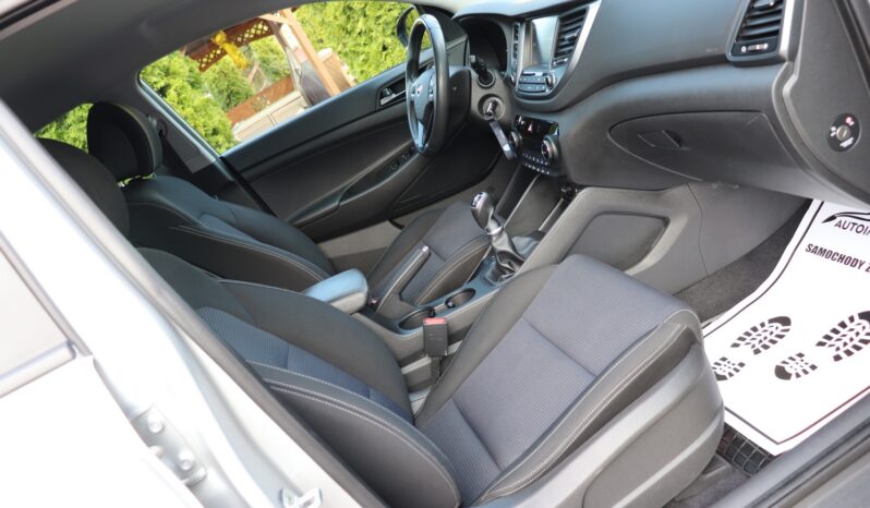 HYUNDAI TUCSON 1.7 CRDI, SERWISOWANY, GWARANCJA full