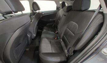 HYUNDAI TUCSON 1.6 full