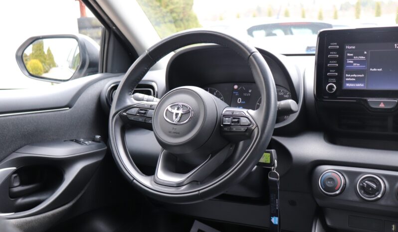 TOYOTA YARIS 1.5, 1 WŁAŚCICIEL, SERWISOWANY, NISKI PRZEBIEG, GWARANCJA full