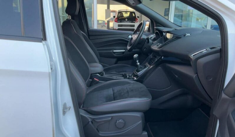 Ford Kuga 2.0 TDCi ST-Line full