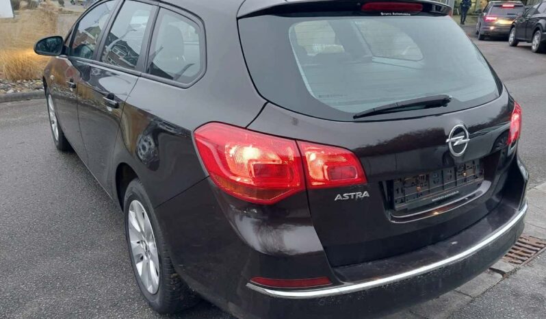 Opel Astra Sports Tourer 1.6 Style full