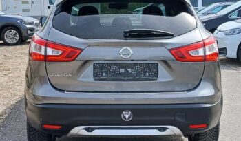 Nissan Qashqai 1.6 full
