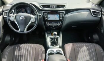 Nissan Qashqai 1.6 full
