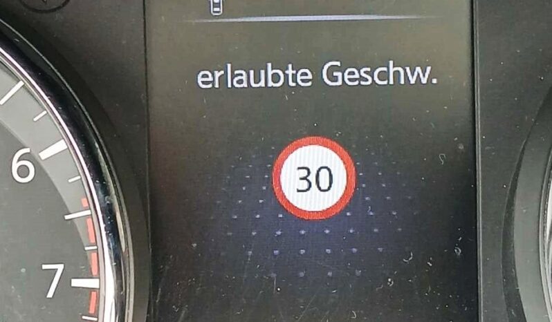 Nissan Qashqai 1.6 full