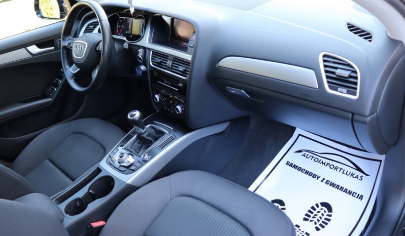 AUDI A4 2.0 DIESEL, SERWISOWANY, BARDZO ZADBANY, GWARANCJA full