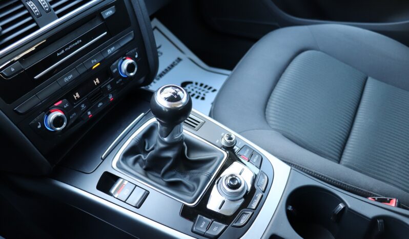 AUDI A4 2.0 DIESEL, SERWISOWANY, BARDZO ZADBANY, GWARANCJA full