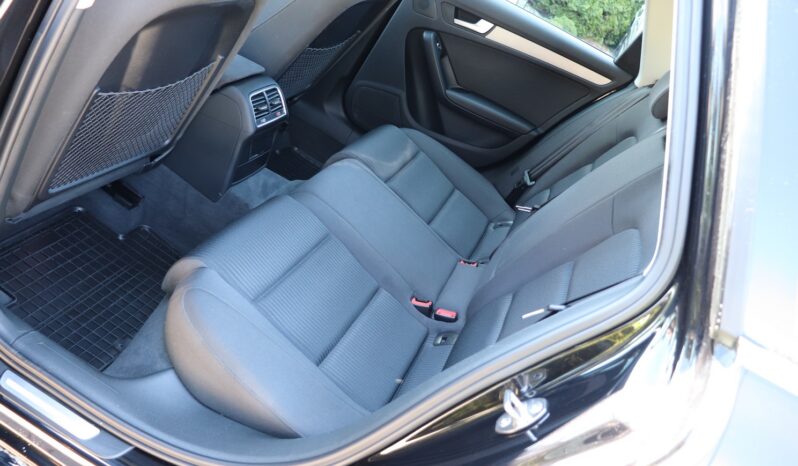 AUDI A4 2.0 DIESEL, SERWISOWANY, BARDZO ZADBANY, GWARANCJA full