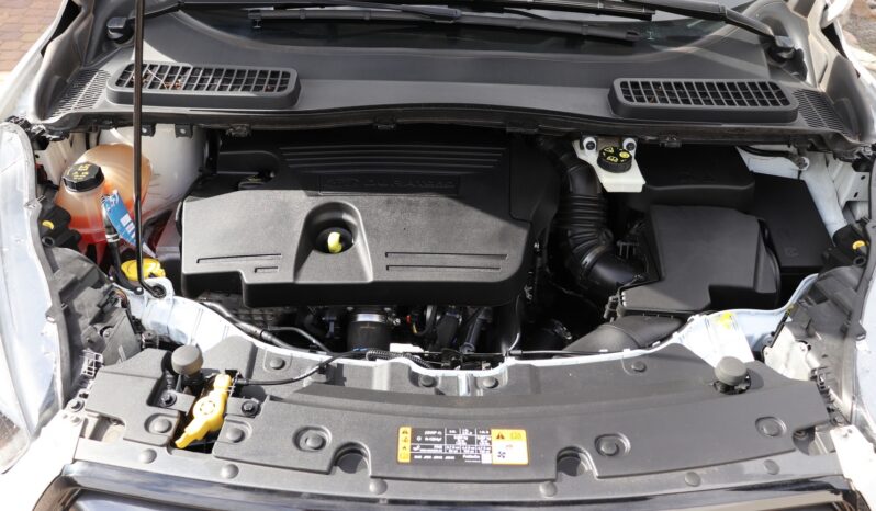 FORD KUGA 2.0 TDCI, SERWISOWANY, DOBRZE WYPOSAŻONY,4X4, GWARANCJA full