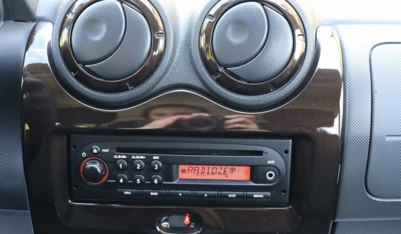 DACIA DUSTER 1.6 BENZYNA 2011, 1 WŁAŚCICIEL, SERWISOWANY, NISKI PRZEBIEG full
