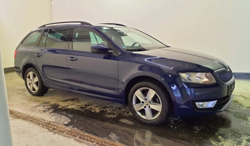 Skoda Octavia Combi 2,0 TDI Ambition full
