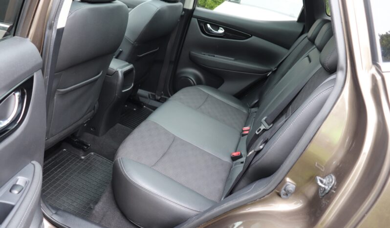NISSAN QASHQAI 1.6 BENZYNA, SERWISOWANY, DOBRZE WYPOSAŻONY, GWARANCJA full